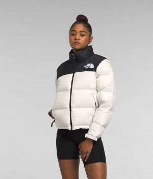 Μπουφαν Πουπουλενια γυναικεια The North Face 1996 Retro Nuptse ασπρα μαυρα | GR NHFPVLM