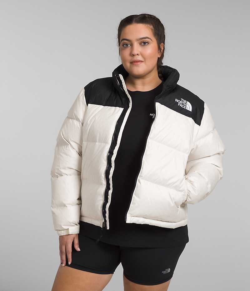 Μπουφαν Πουπουλενια γυναικεια The North Face Plus 1996 Retro Nuptse ασπρα | ATHENS DXRCBJU